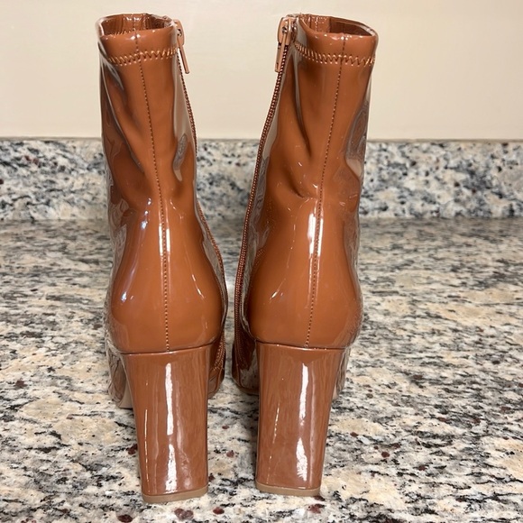Steve Madden Leana Patent Boots - Picture 8 of 10